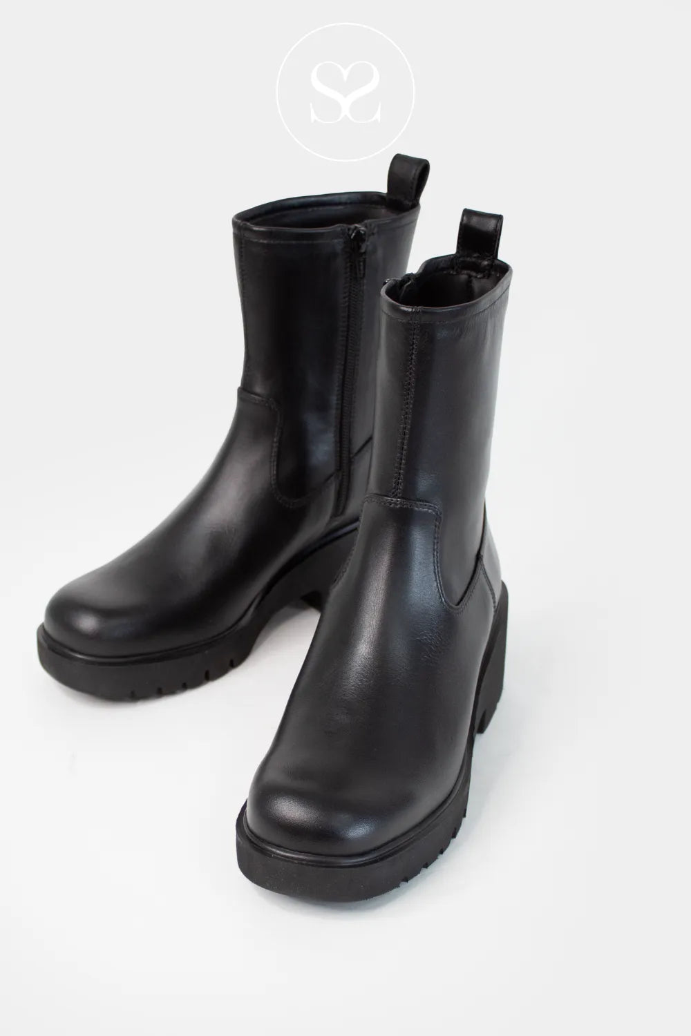 UNISA BLACK WEDGE BOOT FOR WOMEN JAVITO FOR WOMEN WITH INSIDE ZIP FOR CLOSURE AND SOFT ROUNDED TOE