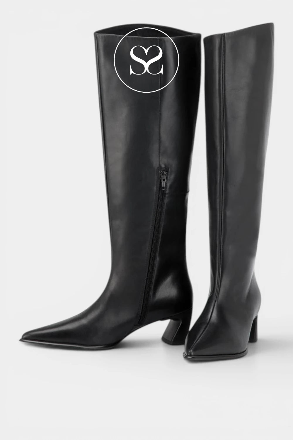Vagabond Black Knee High Boots- Ilona 6232-201