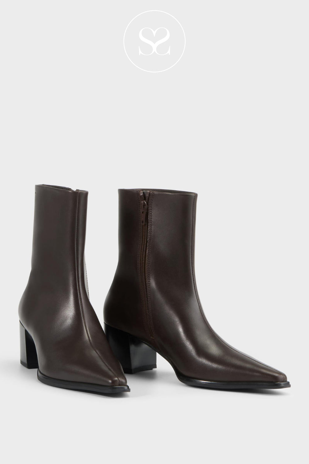 VAGABOND GISELLE 5654-001 BROWN LEATHER POINTED TOE ANKLE BOOTS COMFORTABLE
