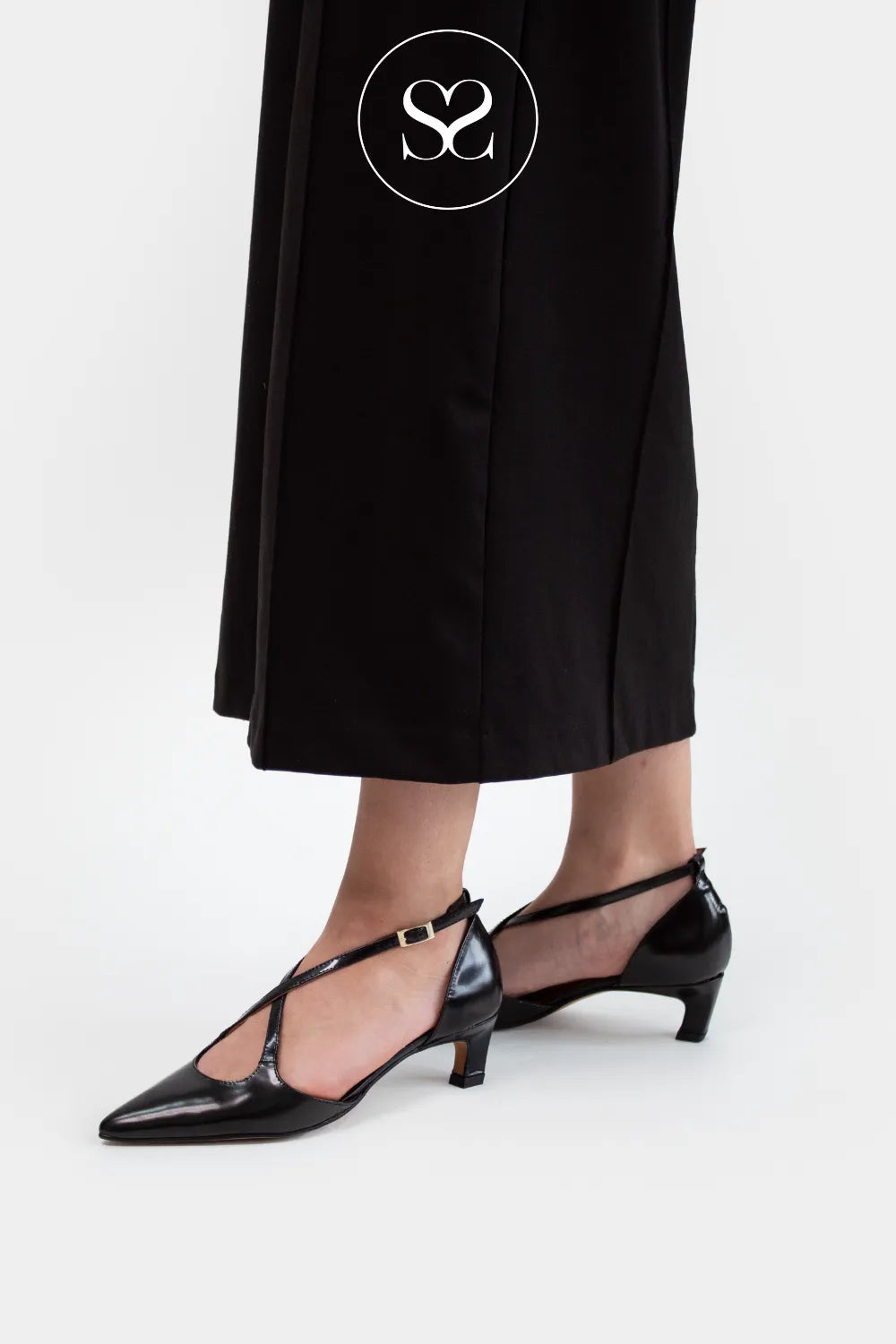 ANGEL ALARCON BLACK POINTED TOE KITTEN HEELS - JOLY