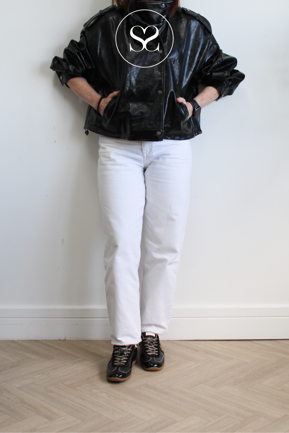 Another Trend Black Patent Slim Trainers A078-47