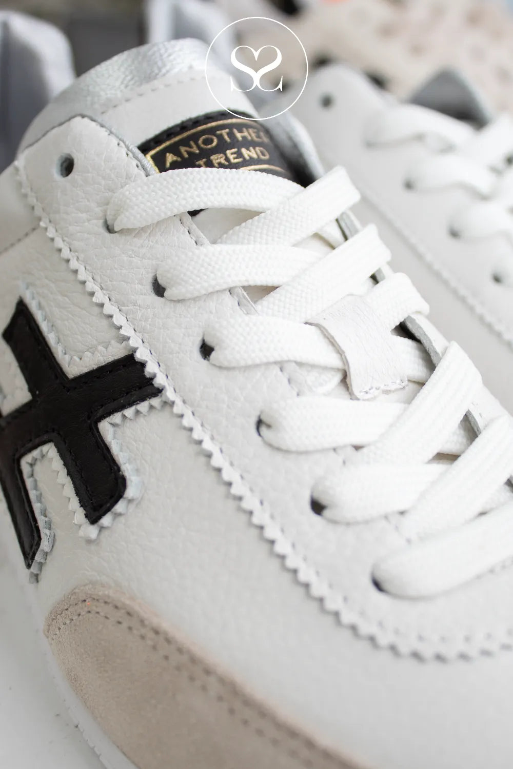 Another Trend White And Black Trainers - A078-1891