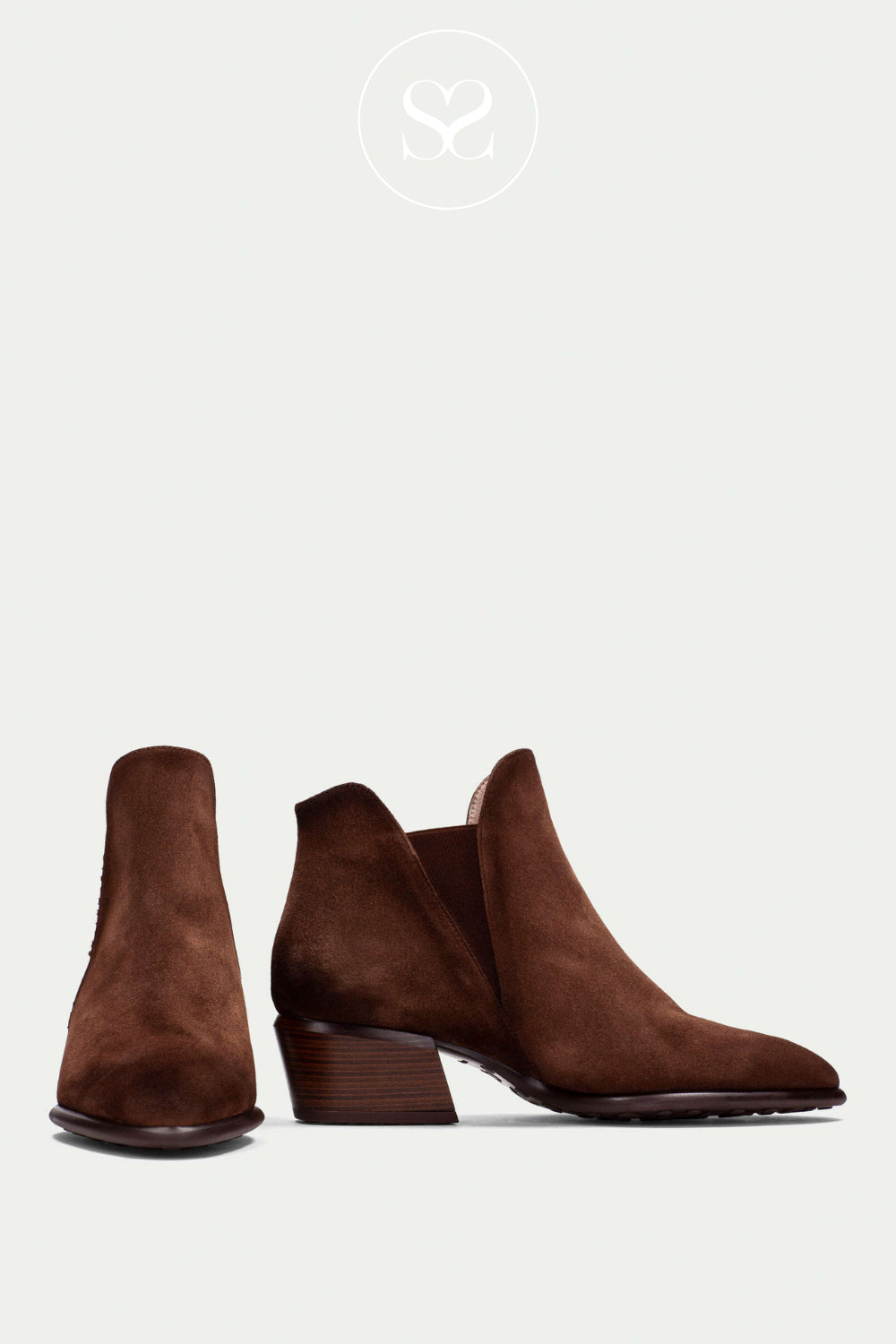 HISPANITAS SOFT POINTED TOE BOOT WITH ELASTIC SIDE PANEL