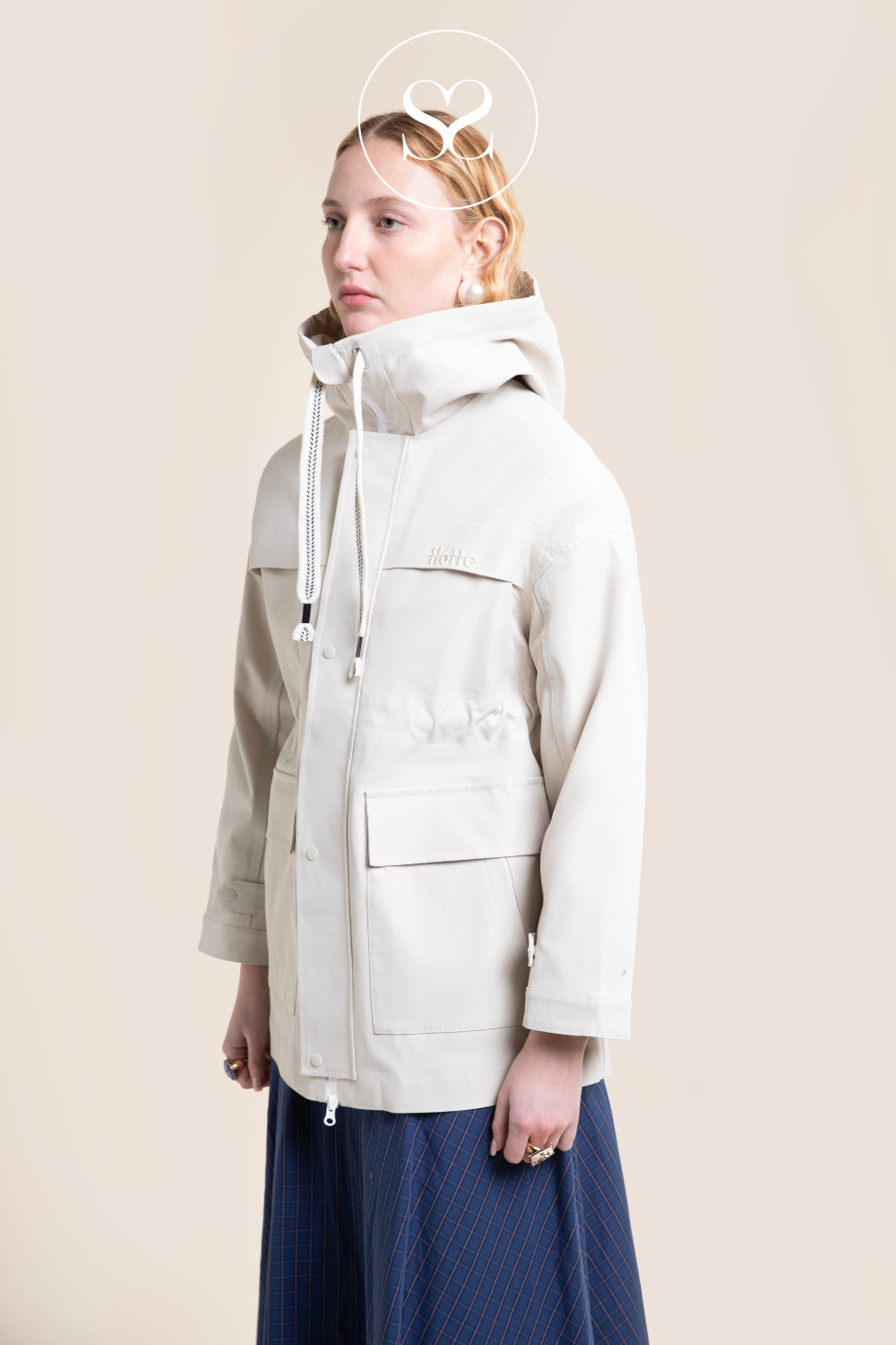Flotte Ivory Hooded Funnel Neck Rain Jacket - Froissart