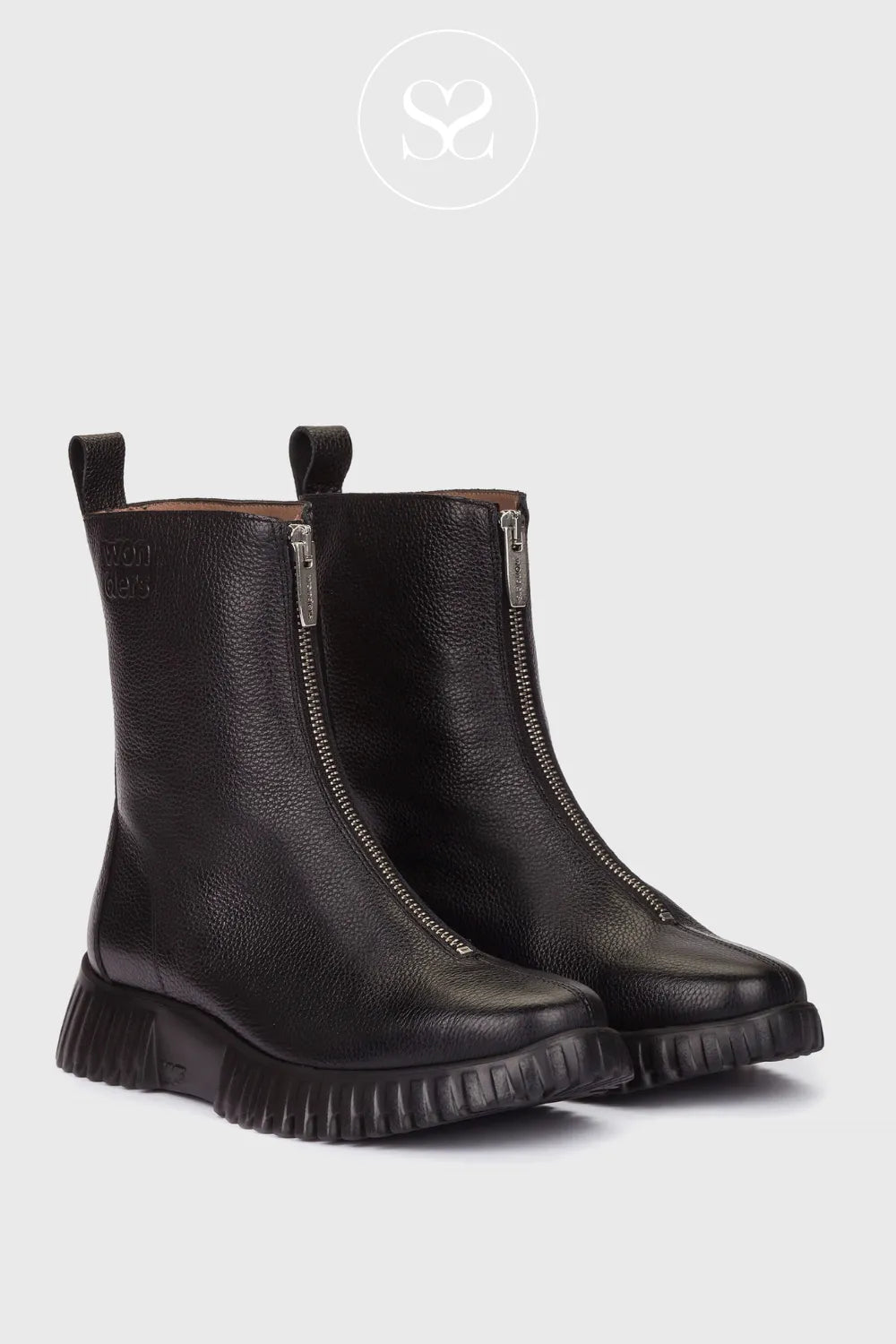 WONDERS BLACK WEDGE ZIP FRONT ANKLE BOOTS A-4403 WITH SOFT SQUARE TOE AND MADE FROM SOFT SPANISH LEATHER FOR ALL DAY COMFORT