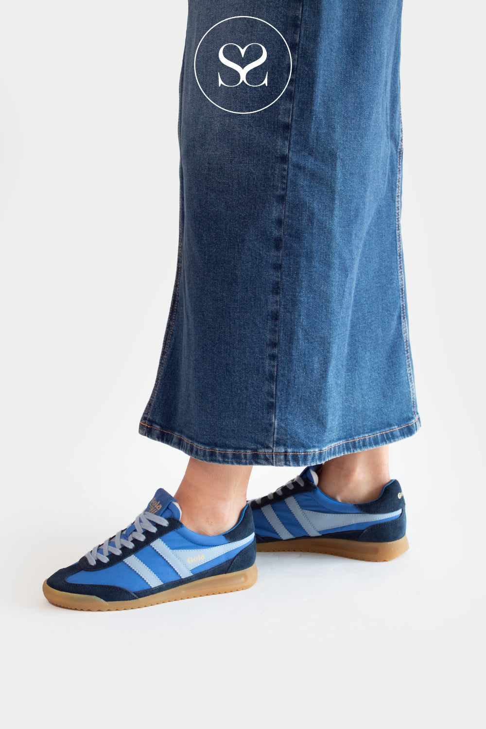 GOLA FIREFLY BLUE WEDGE GUM SOLE RETRO INSPIRED SNEAKERS.