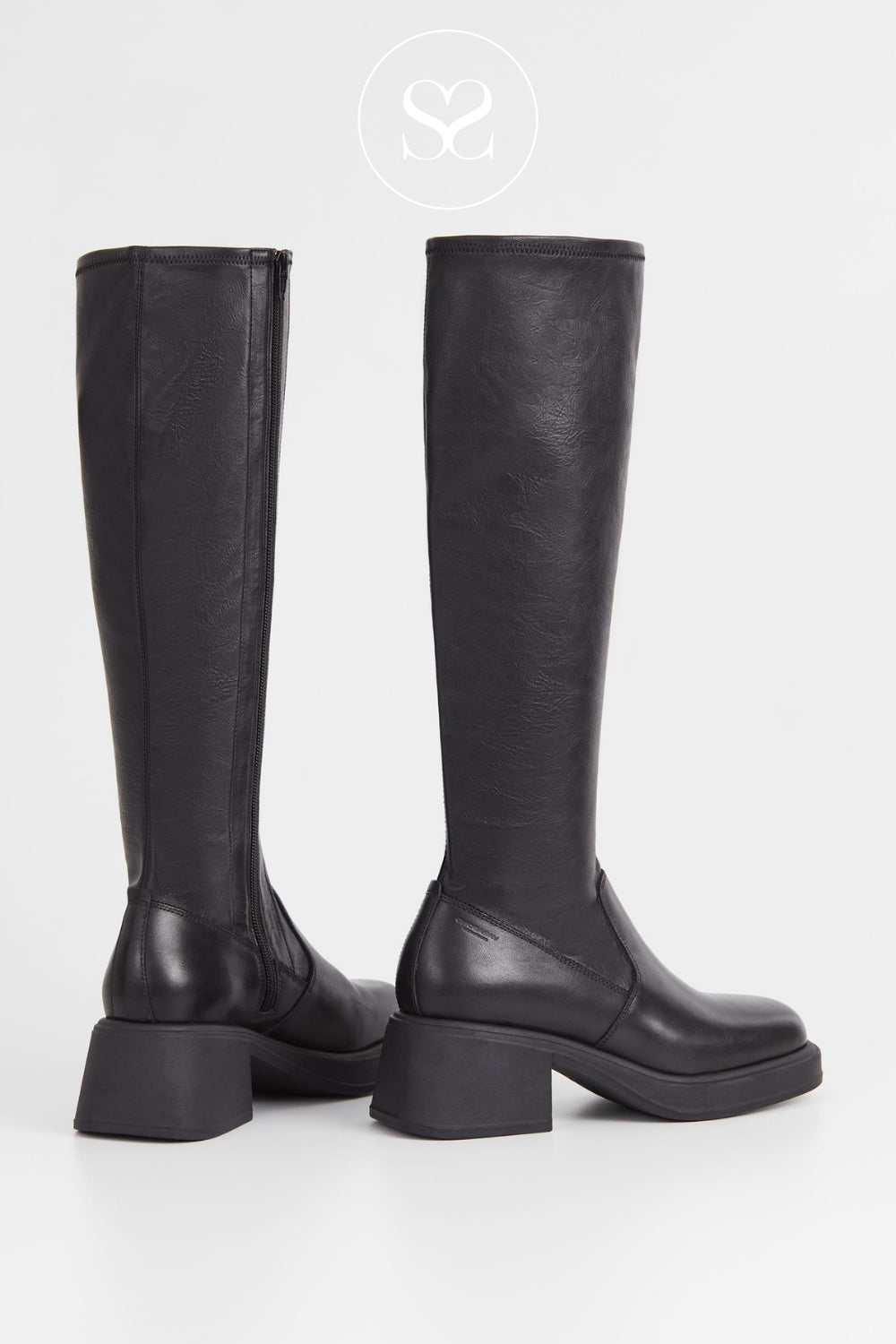 Buy Vagabond Dorah long boots for women in black leather