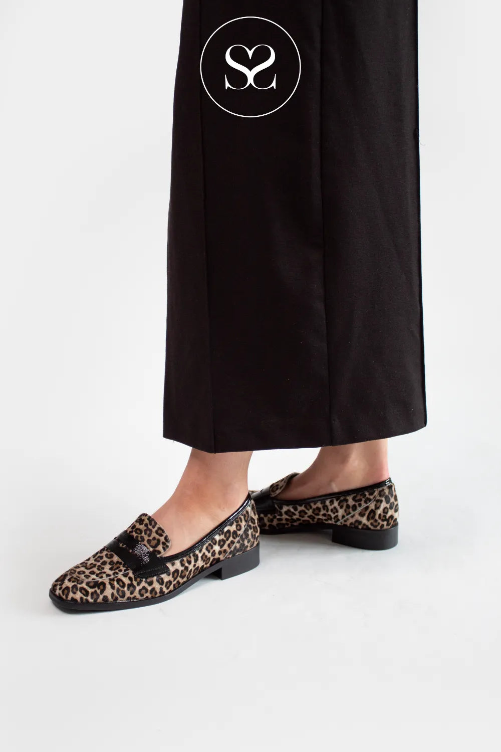 LODI LEOPARD PRINT FLAT LOAFERS WITH BLACK TRIM - BERECO-INO
