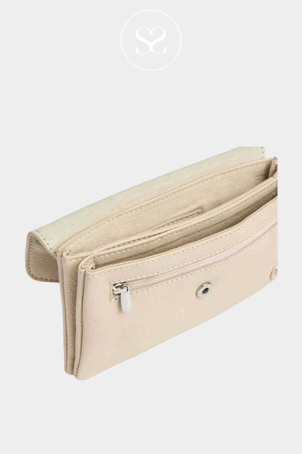 DEPECHE 16046 CREAM LEATHER PURSE & CARD HOLDER WITH ZIP COMPARTMENT AND FLAP CLOSURE