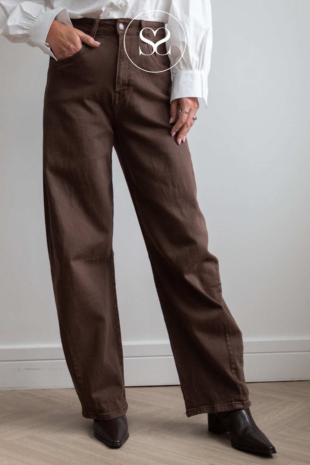 Brown Full Length Jeans — Lorena