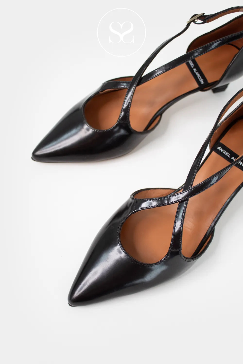 ANGEL ALARCON BLACK LEATHER POINTED TOE KITTEN HEELS - JOLY - IRELAND