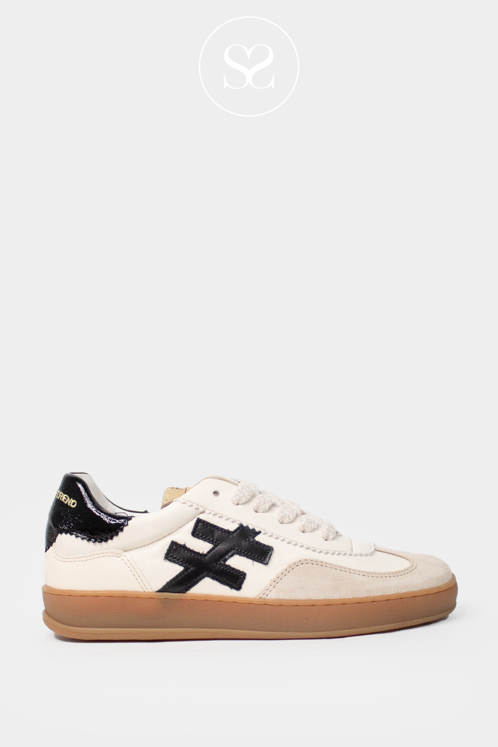 ANOTHER_TREND_A032_353_BLACK_AND_WHITE_FLAT_RETRO_TRENDY_TRAINERS_WITH_HASTAG_LOGO_ON_THE_SIDE_AND_BLACK_HEEL_CAP