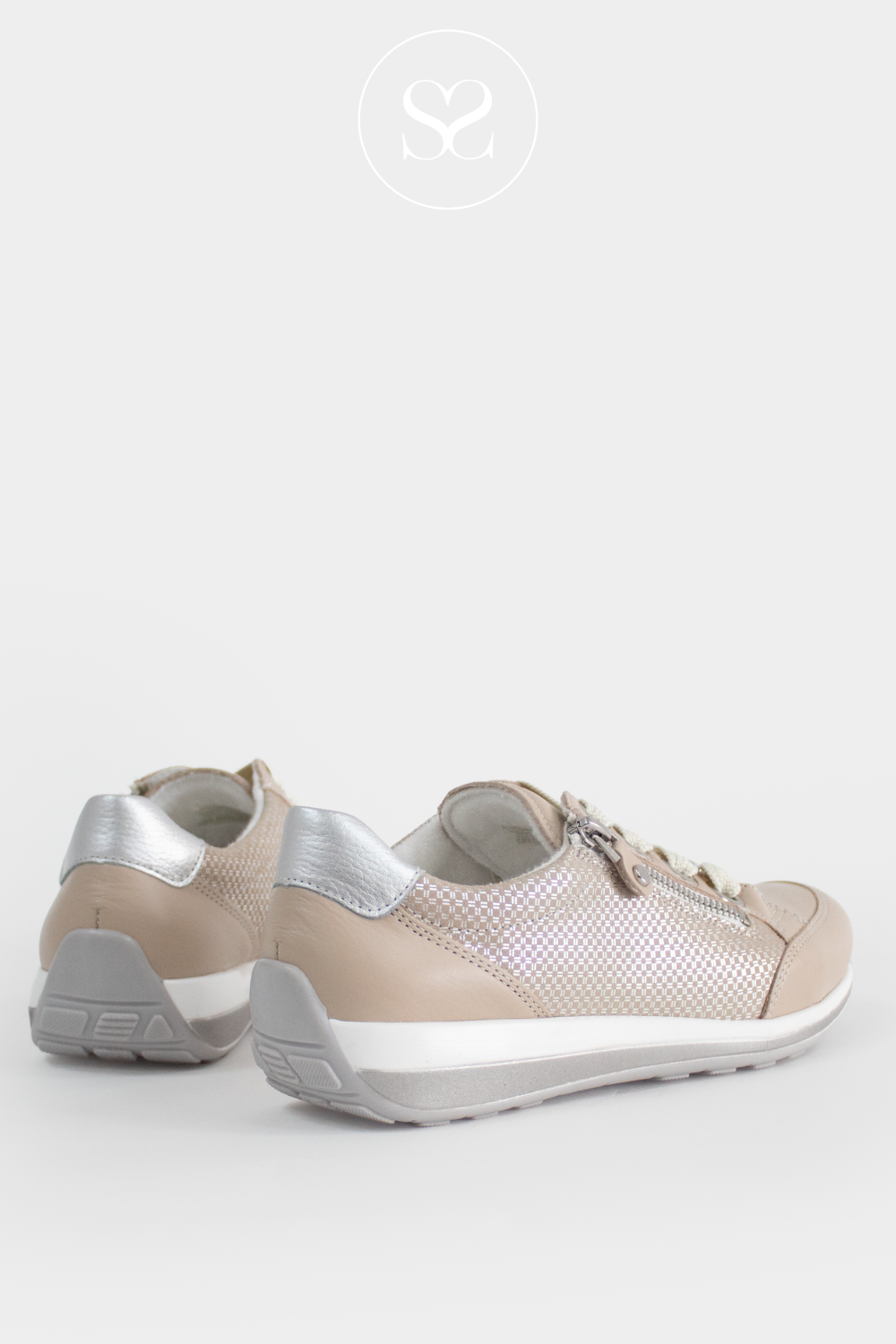 Ara german taupe trainers. Leather, round toe, laces and side zip comfortable walking shoes. Cushioned insole