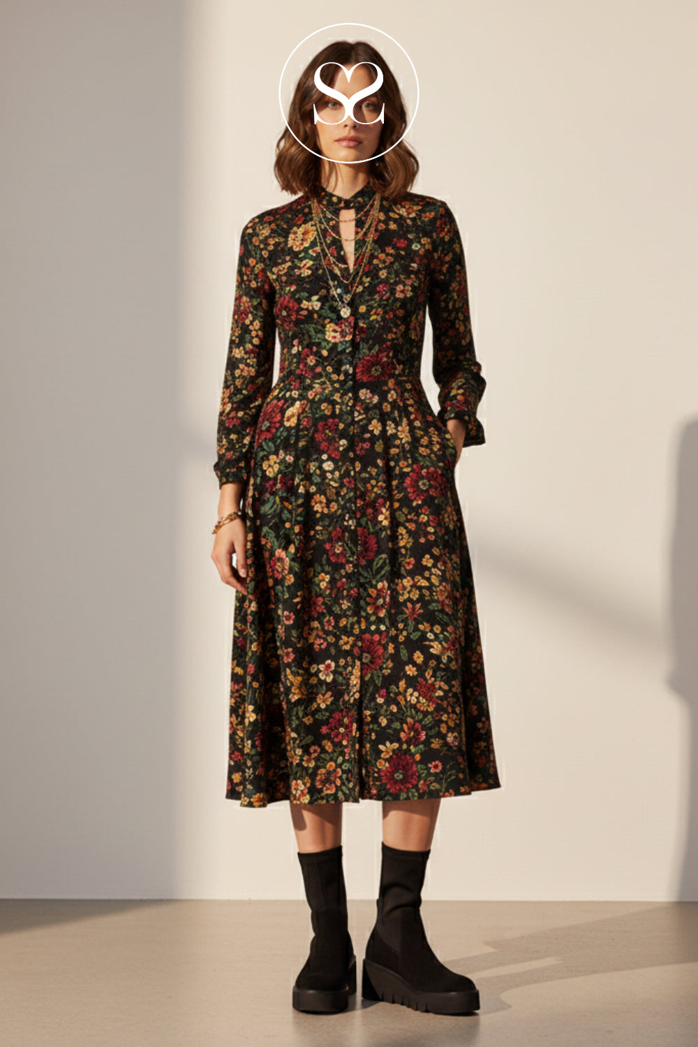 CARL SCARPA BLACK SUEDE WEDGE PULL ON SOCK BOOTS ARIELLA