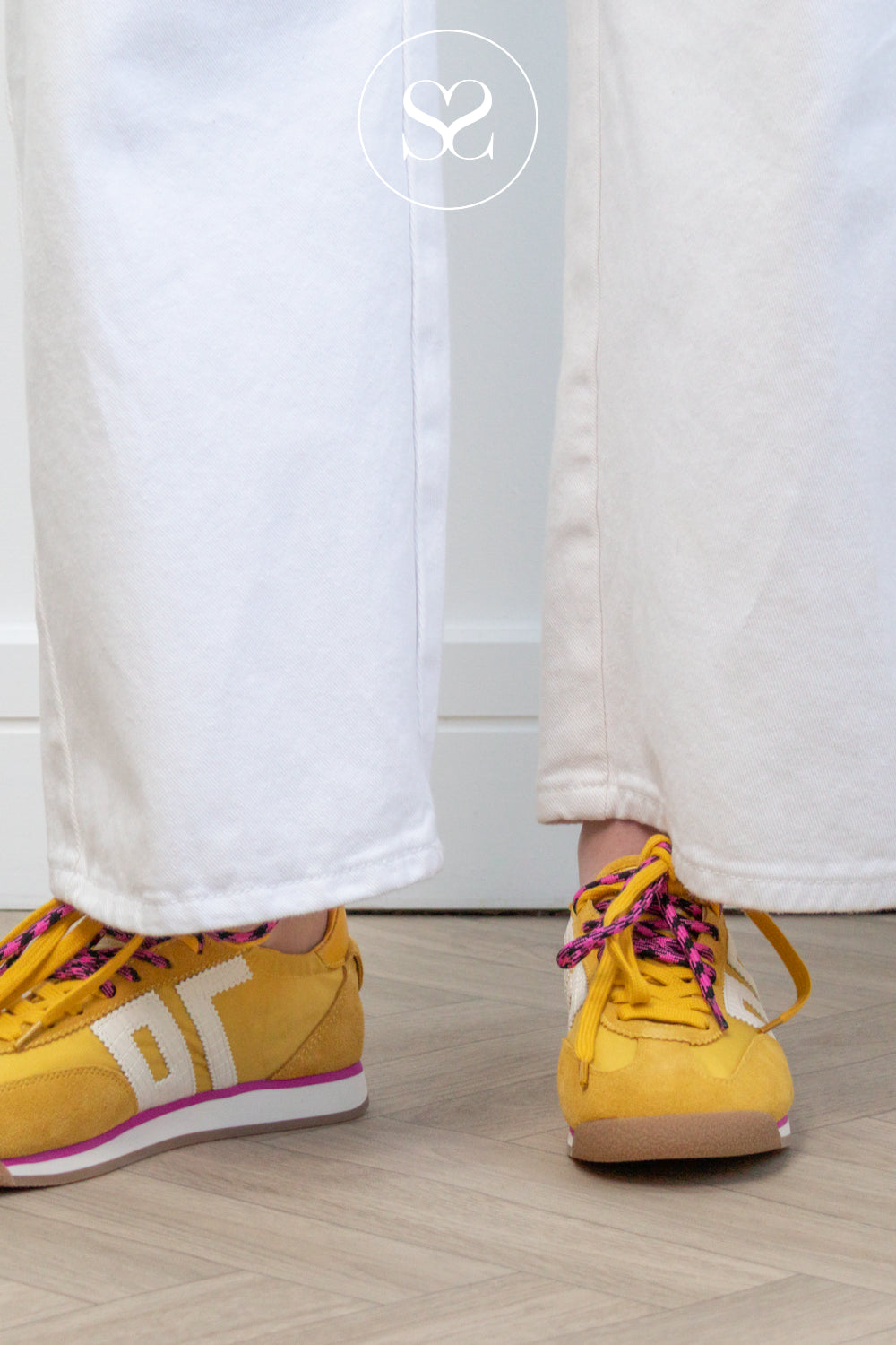 BACK70 Yellow Slim Retro Trainers - Rocket