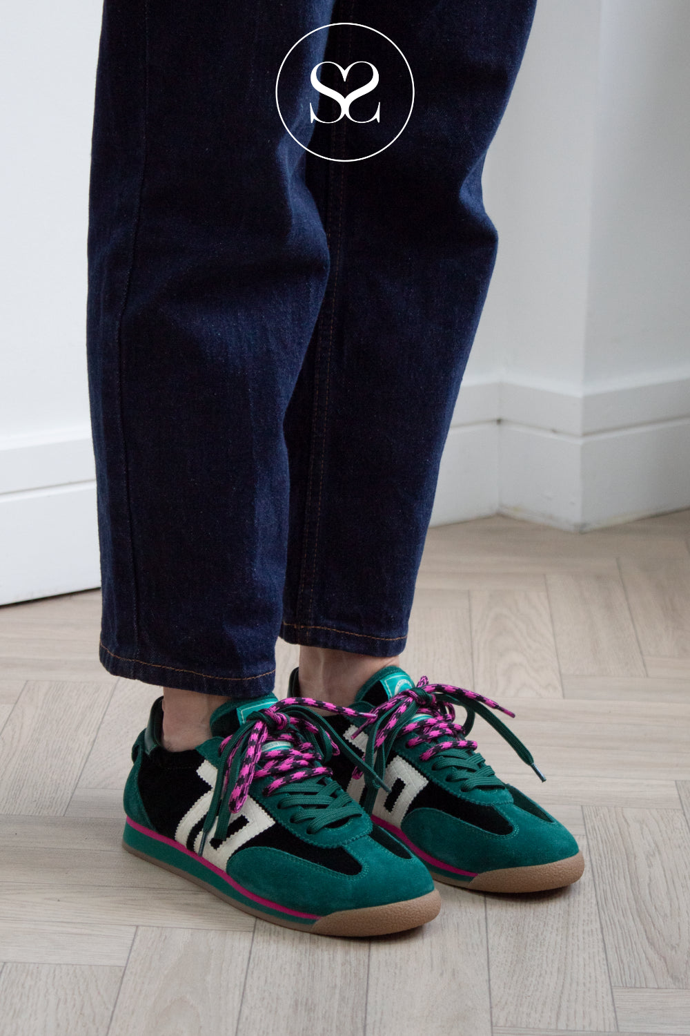 Back 70 Green Suede and Velvet Slim Retro Trainers - Rocket