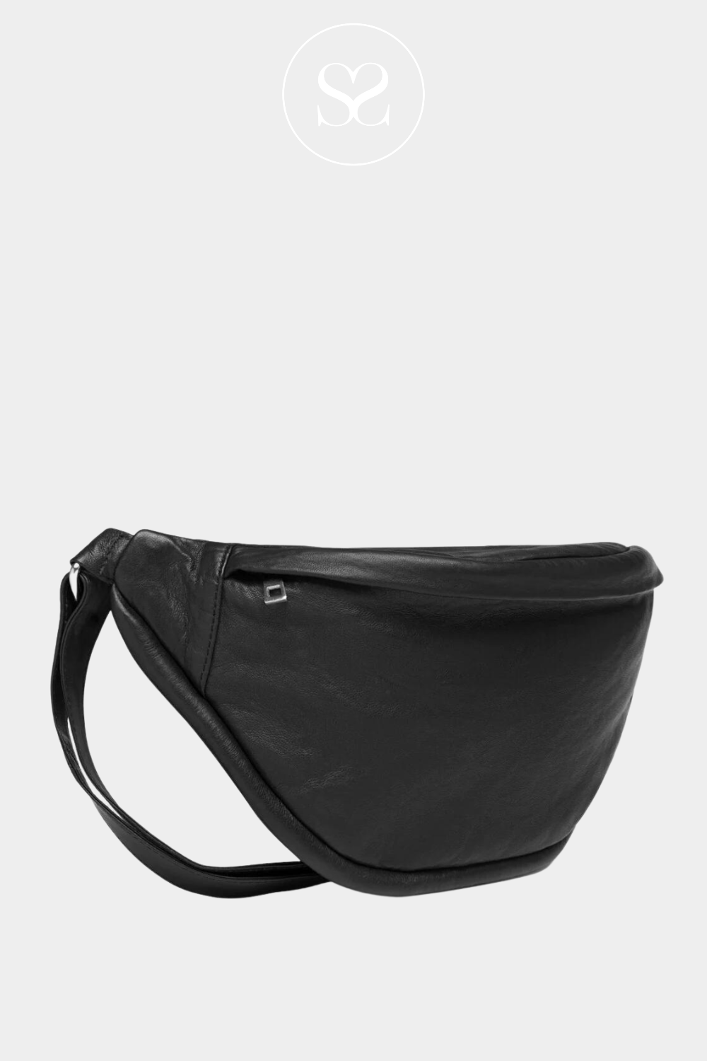 DEPECHE 15582 BLACK LEATHER BUMBAG