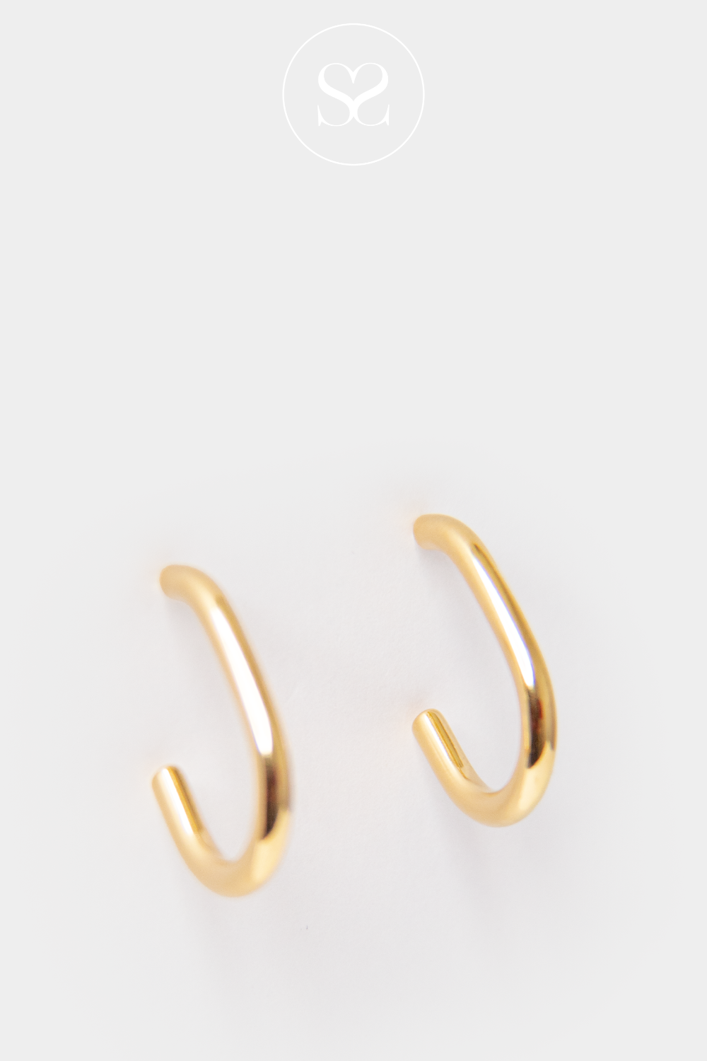 EMMY 01 GOLD HOOP EARRINGS