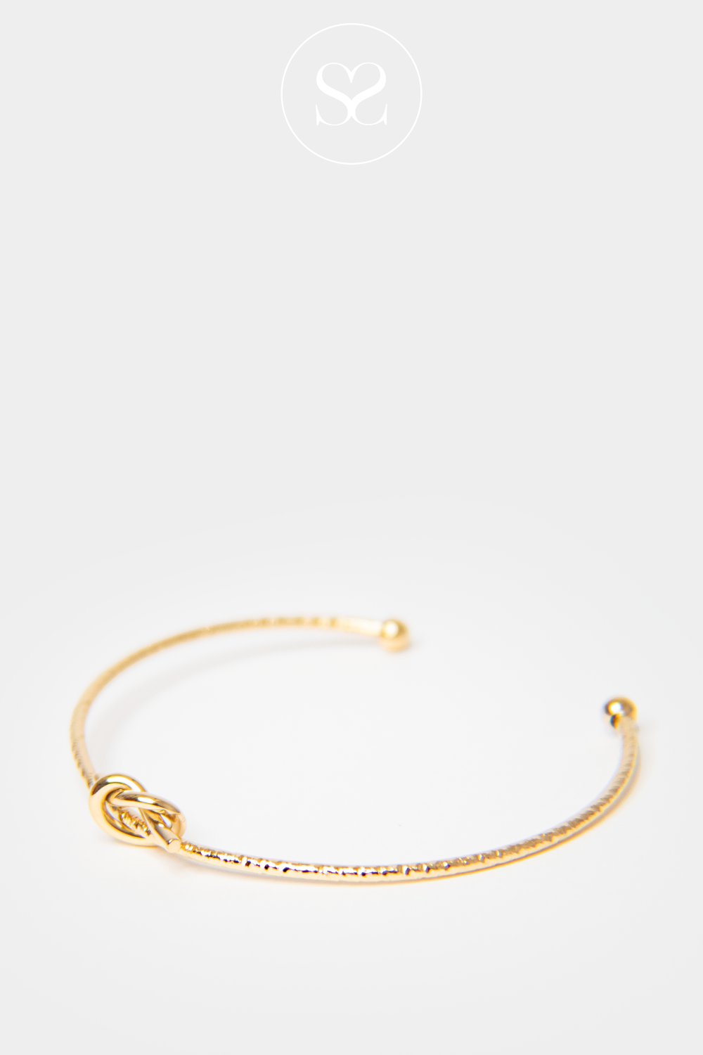 EMMY 04 GOLD KNOT BANGLE BRACELETS