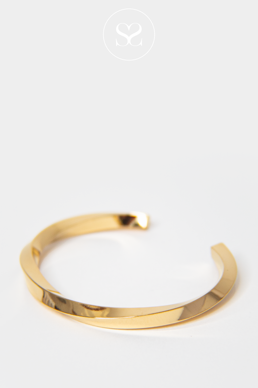 EMMY 05 GOLD CUFF TWISTED BANGLE BRACELET