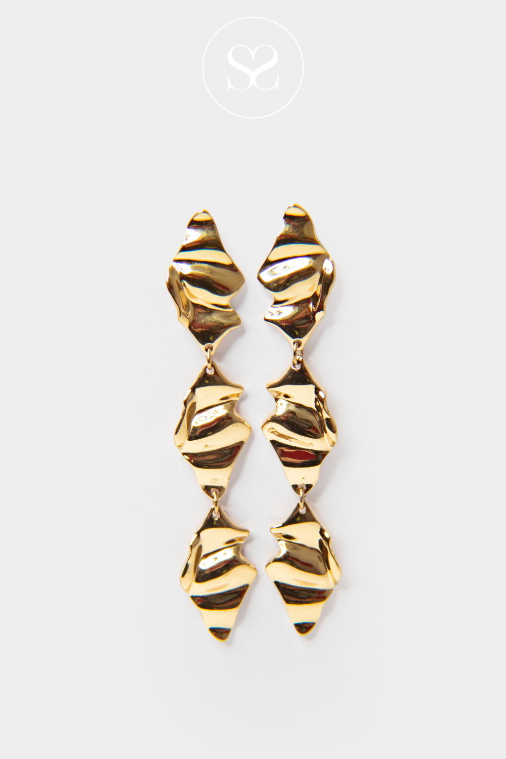 EMMY 05 GOLD RIPPLE STATEMENT DROP EARRINGS