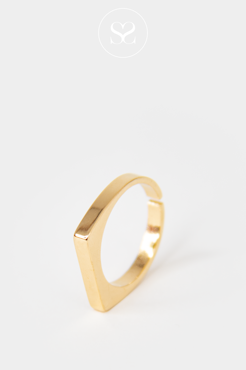 EMMY 09 GOLD SQUARE ADJUSTABLE RING