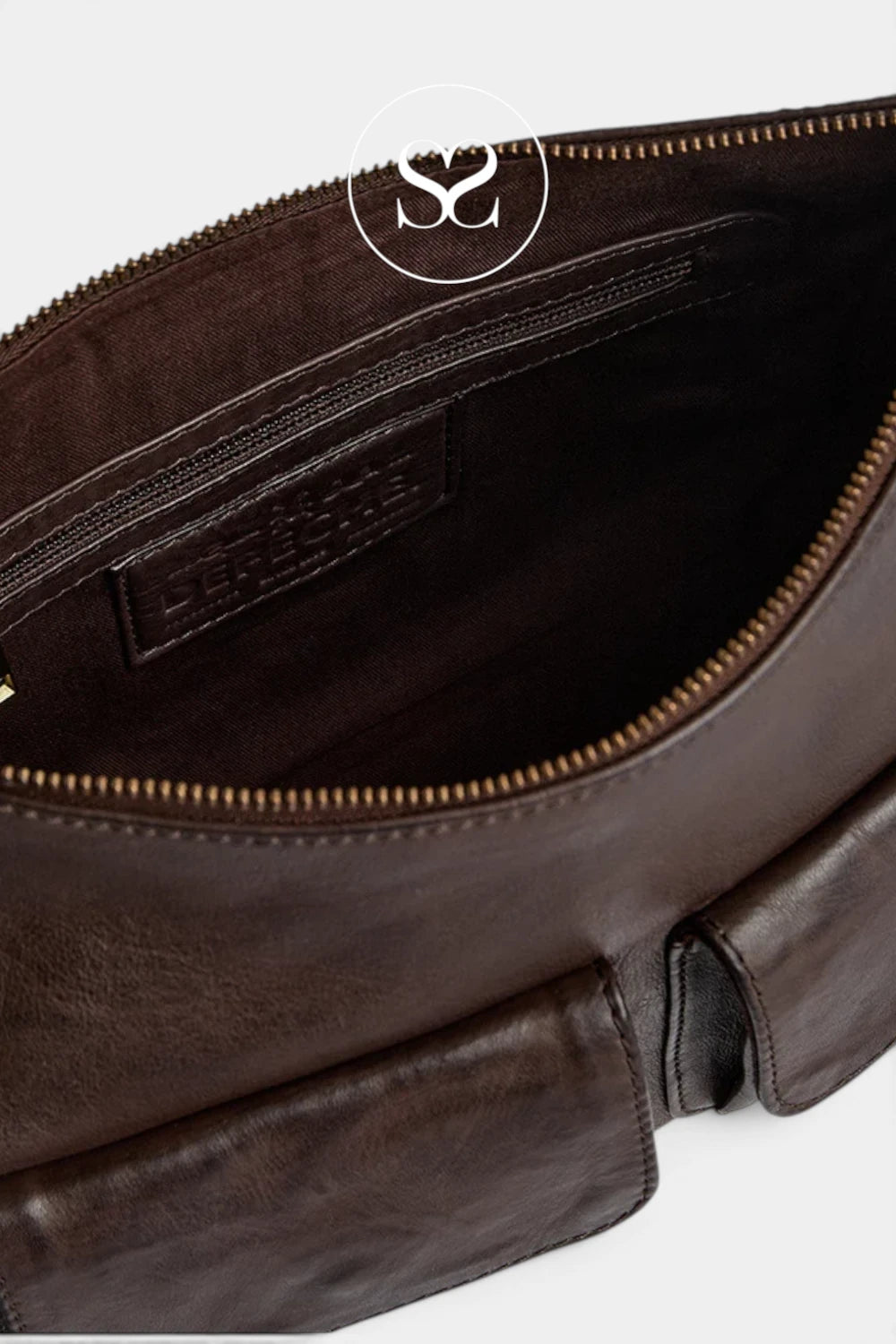 Depeche Chocolate Brown Leather with Gold Hardware Shoulderbag -17272