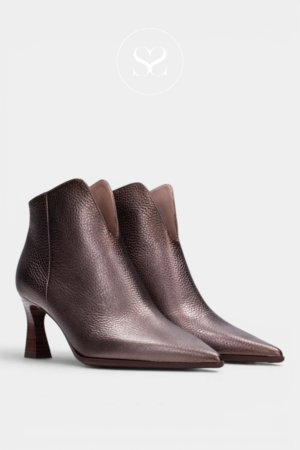 Hispanitas Bronze Pointed Toe Ankle Boots HI265076