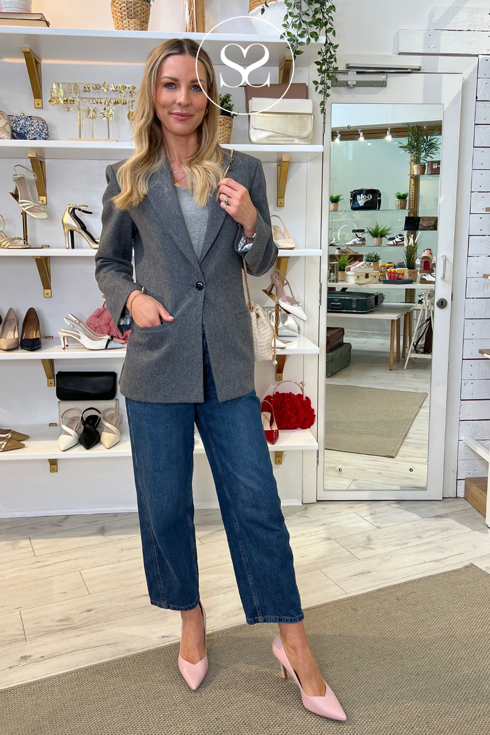 Style by Jo wearing pink high heel court shoes from lodi rabot style