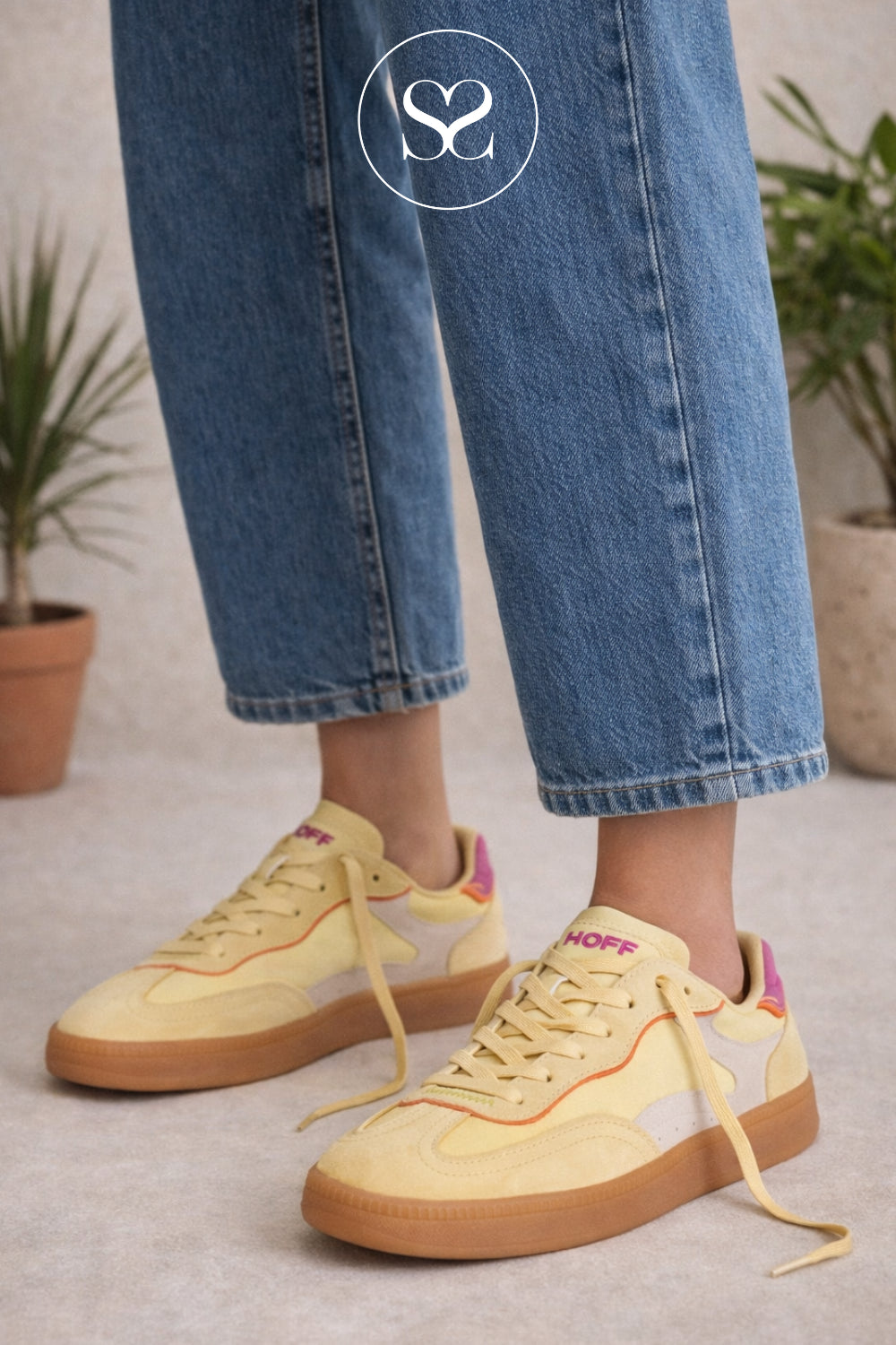 Hoff park lemon laced sneakers with hoff logo on the tongue. Retro style sneakers with pink on heel
