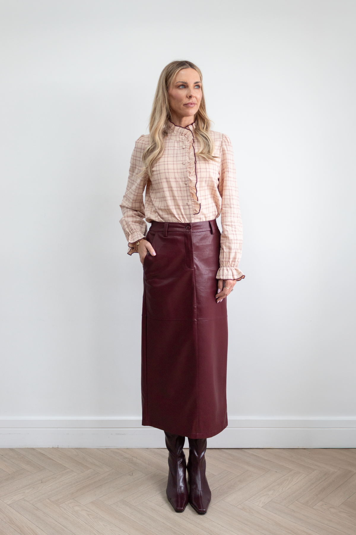 Burgundy Coated Straight Midi Skirt — Jouma
