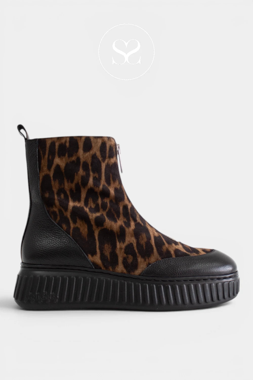 Wonders Leopard Print Zip Front Boots - A-5202 for Women - Ireland