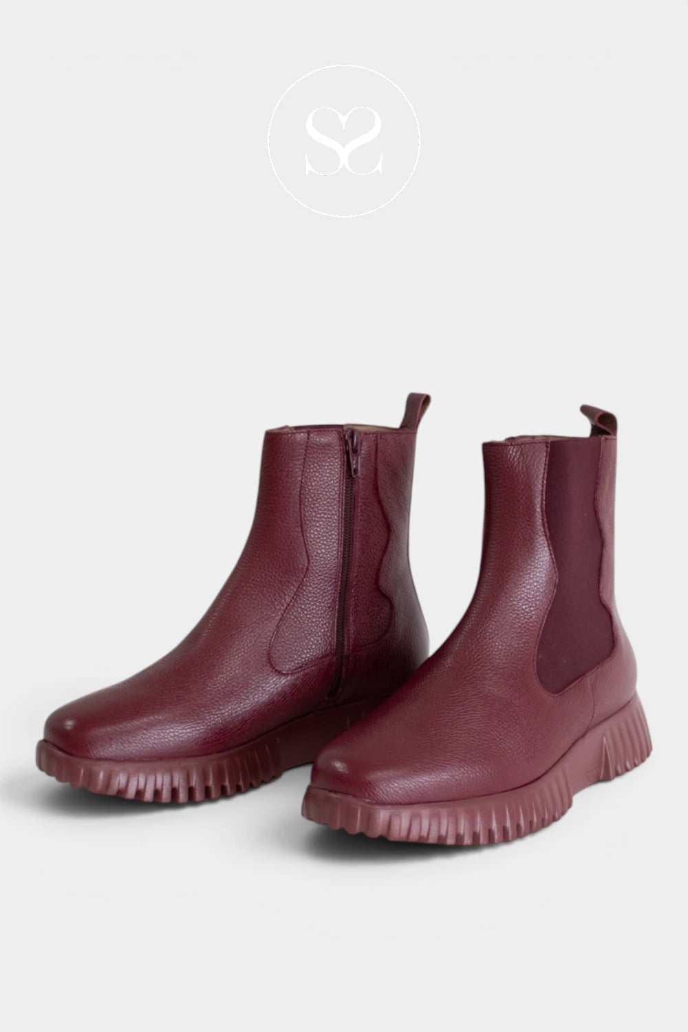 Chunky Chelsea boots for women in a rich wine-red shade, finished with a lightweight platform-style sole and tonal detailing - Ireland