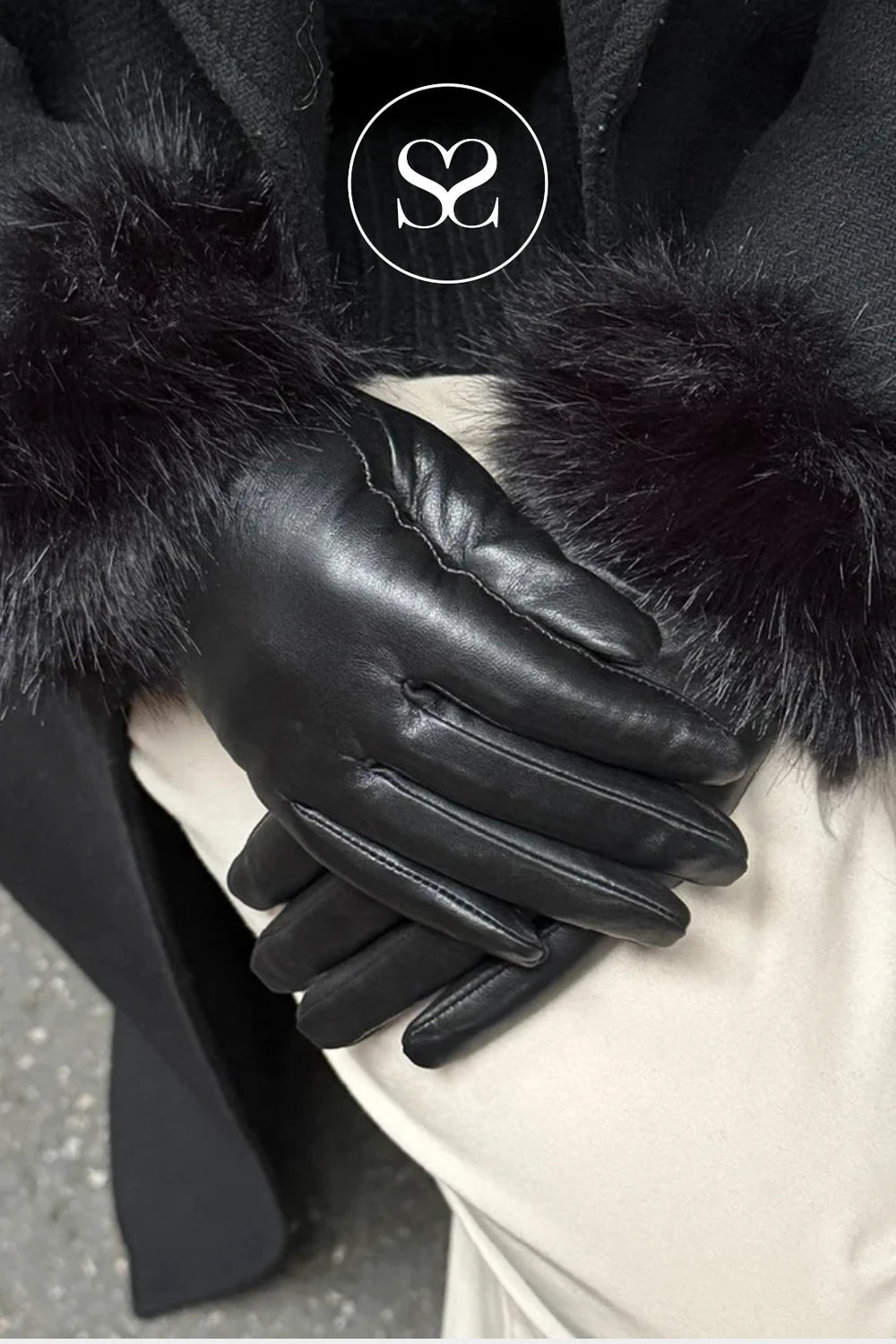 Depeche Black Leather Gloves with Fur - 17118