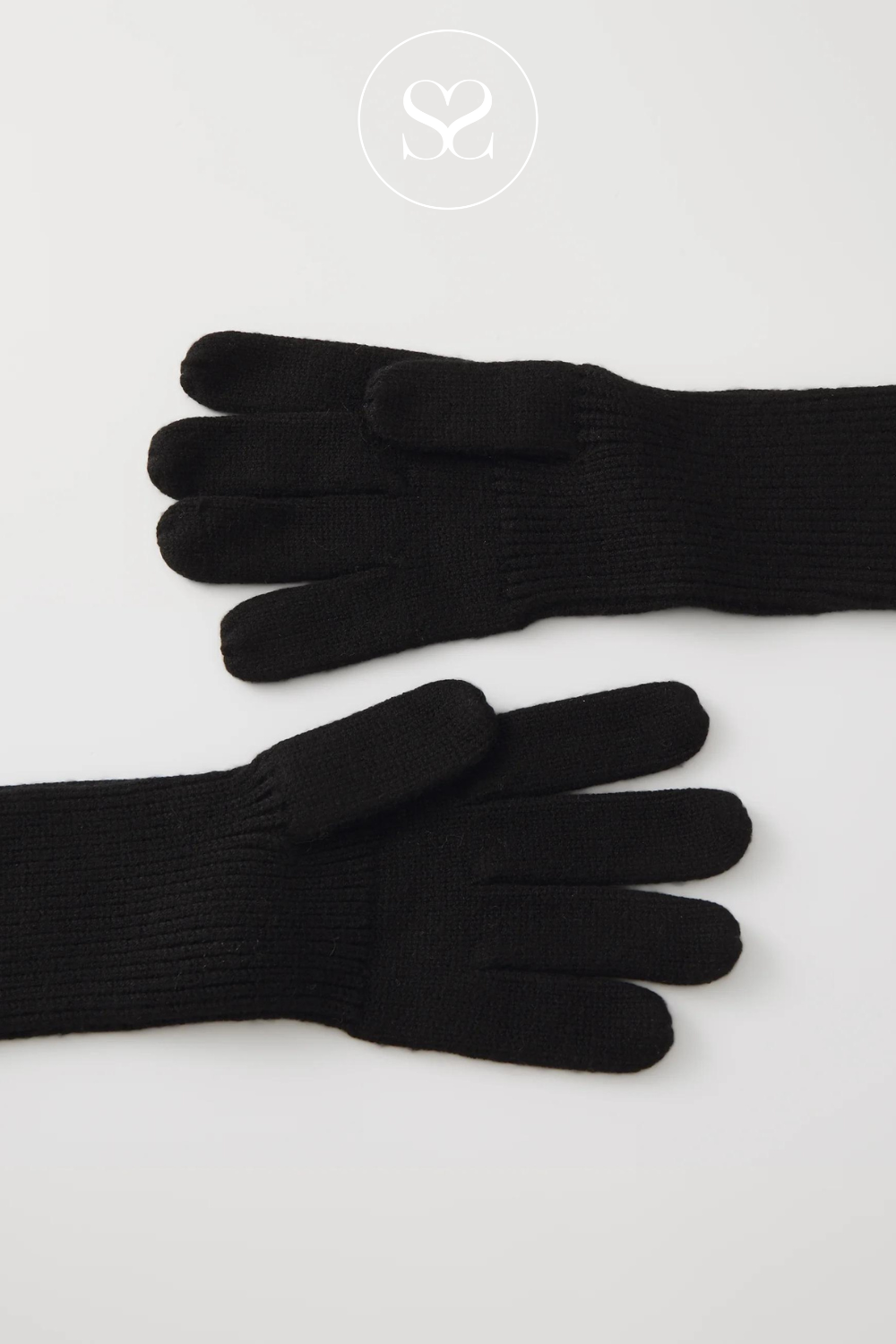 MSCH black wool gloves - rachelle