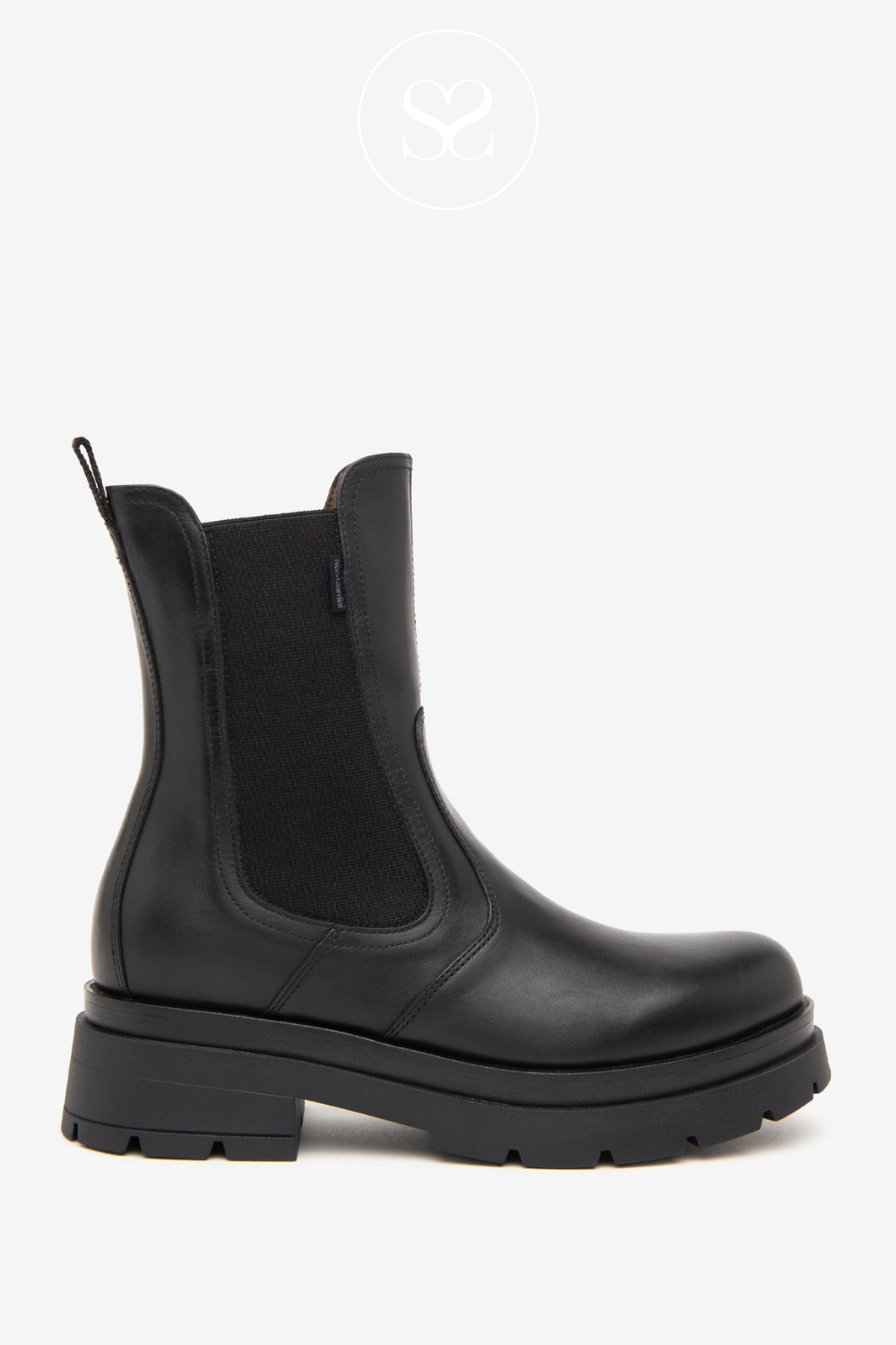 Black chunky chelsea boots womens cheap