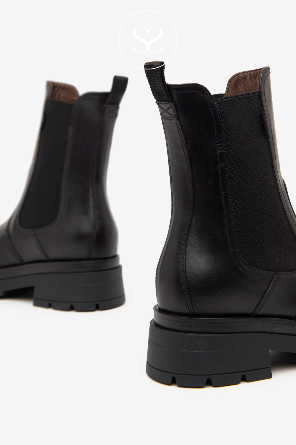 Women's chunky chelsea boots from Nero Giardini