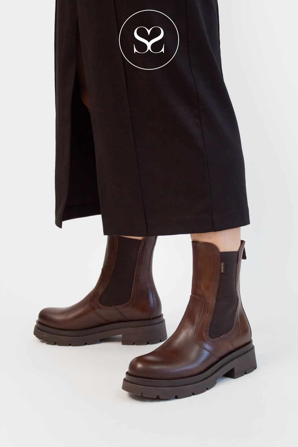 NERO GIARDINI CHOCOLATE BROWN CHUNKY CHELSEA BOOTS I514941D