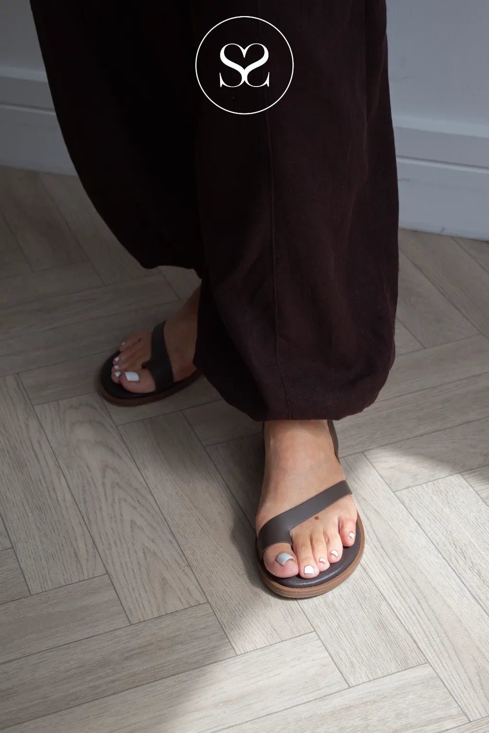 Oh My Sandals Brown Flat Sandals 5857