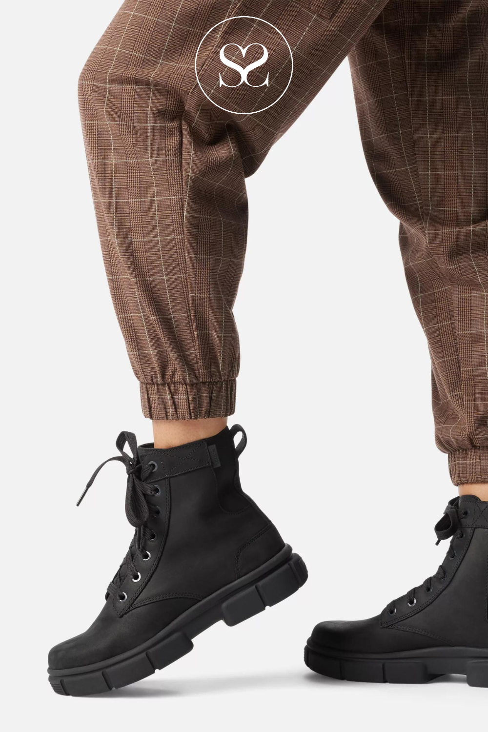 sorel black waterproof walking boots for women