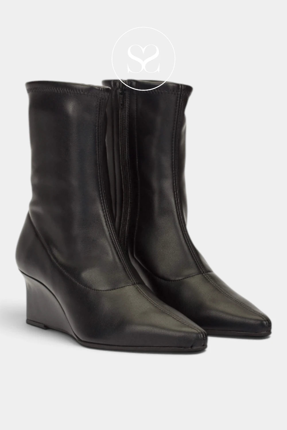 Wonders black pointed wedge sock boots H-7303, inner side view of the pair with zips