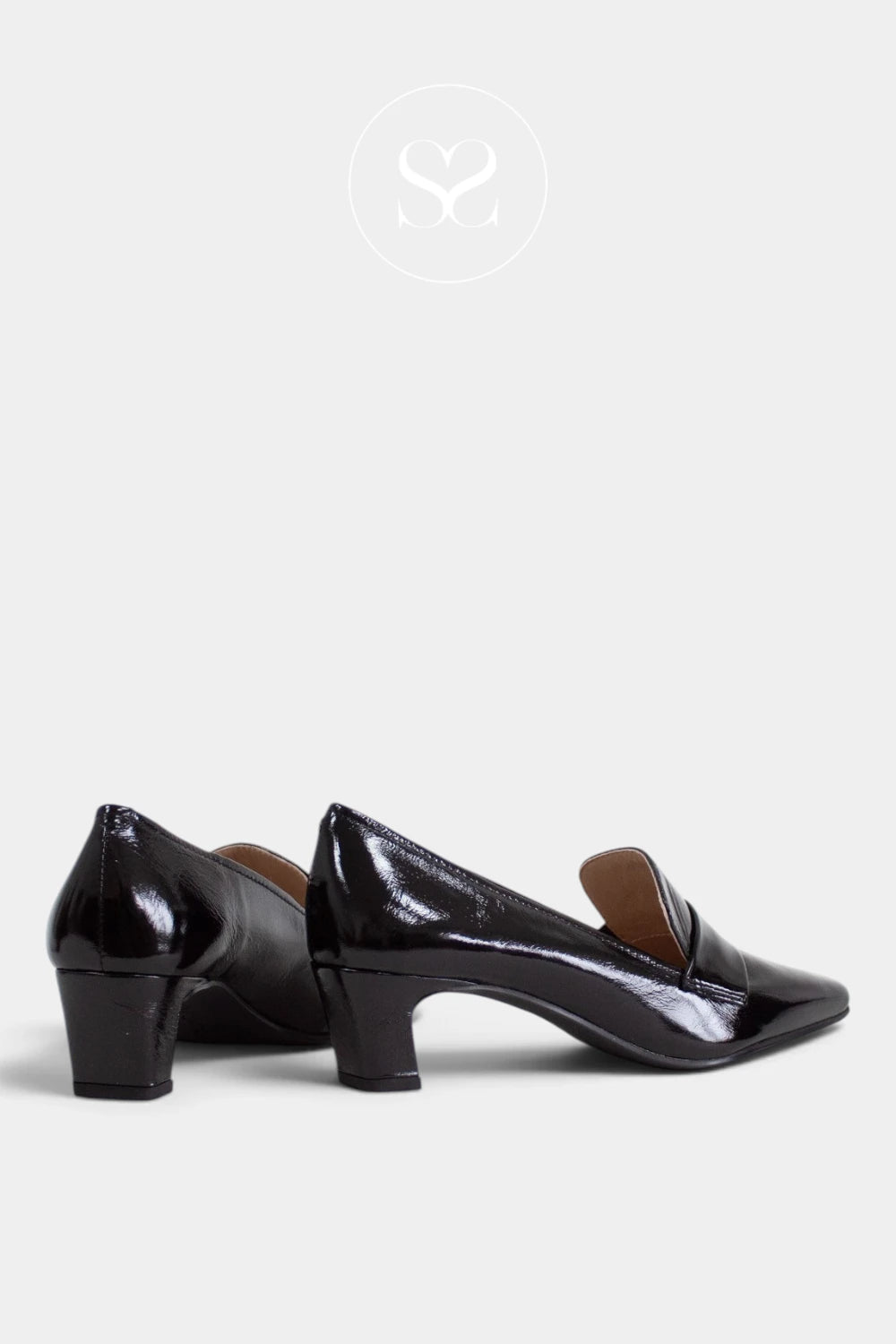 Unisa Black Patent Low Heel - Kazka