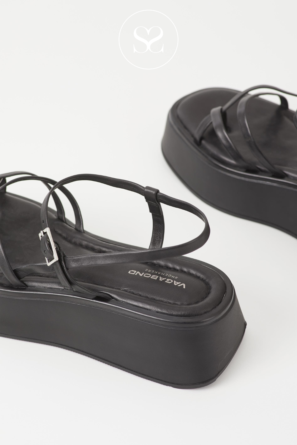VAGABOND COURTNEY BLACK LEATHER CHUNKY FLATFORM SANDALS WITH DELICATE THIN ADJUSTABLE STRAPS