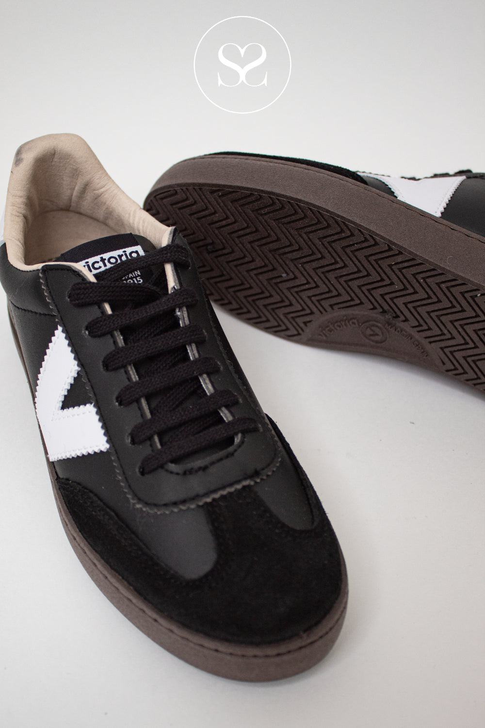 Victoria Black Retro Flatform Trainers - 1126186