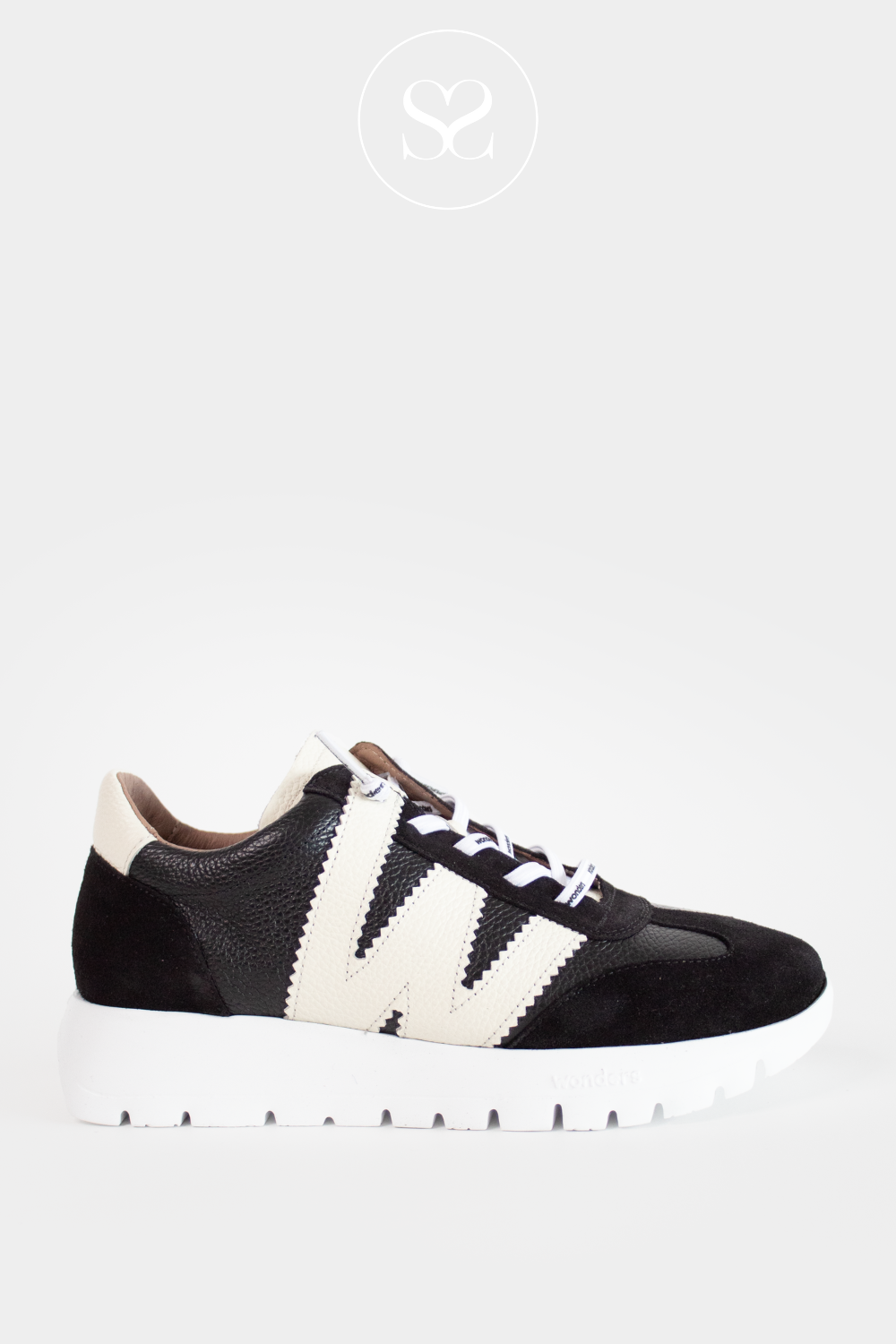 Wonders A 2476 Black Trainers Wonders Footwear Slip On Sneakers