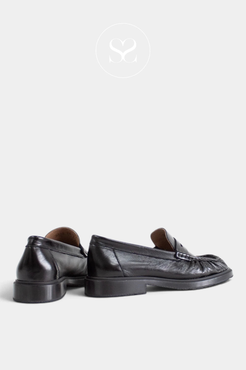 Wonders Black Moccasin Loafers - B-9170