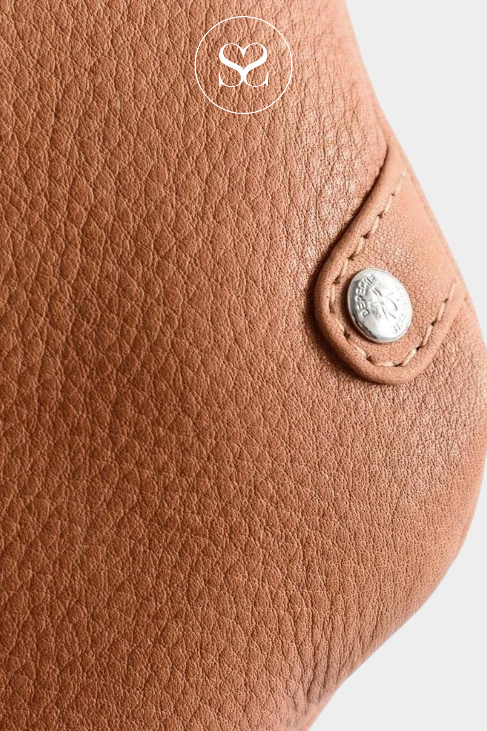 Depeche tan bag