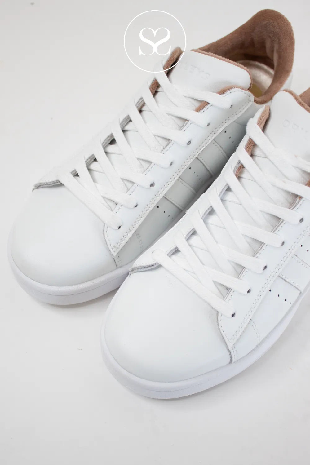 Drilleys White Sneakers - Sixty Seven
