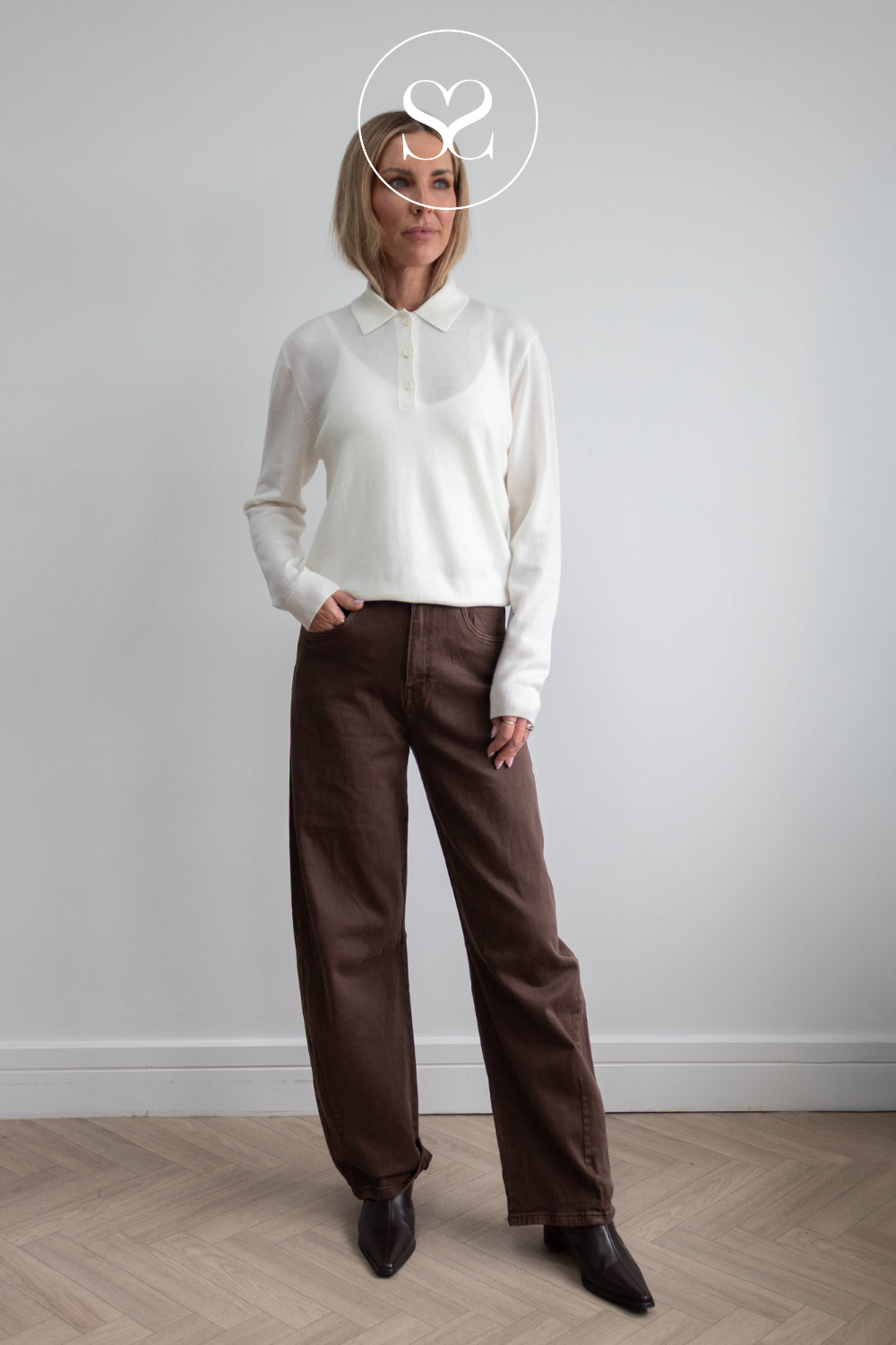 Brown Loose fit Full Length Jeans — Lorena