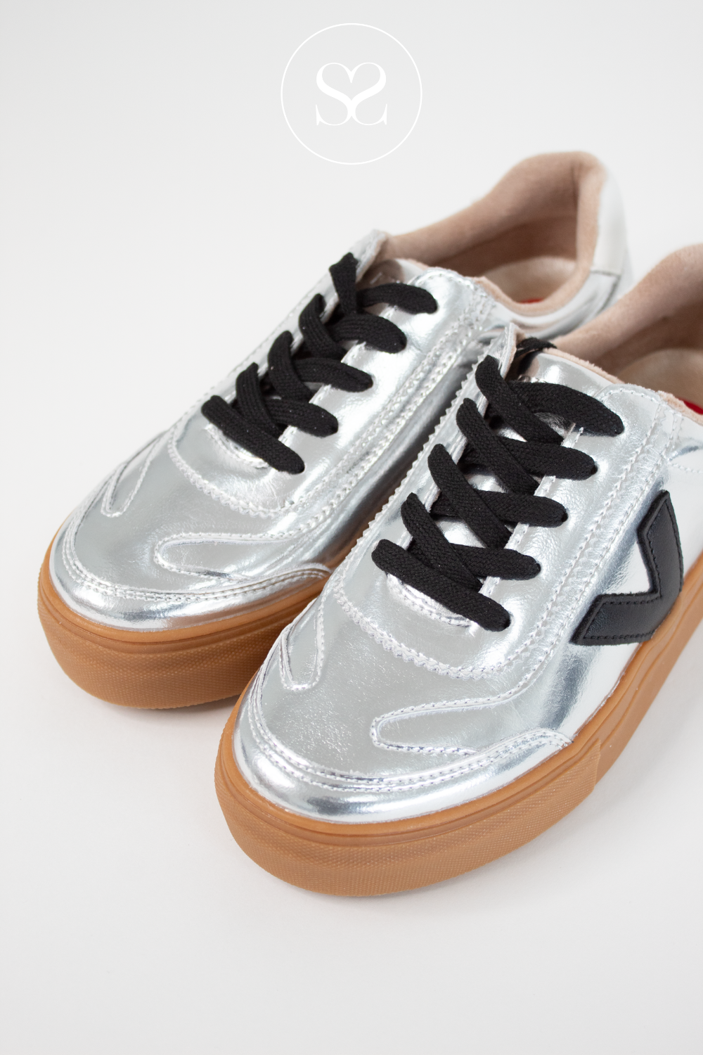 DRILLEYS SILVER ( ILLUMINATE) FLATFORM TRAINERS EIGHTY